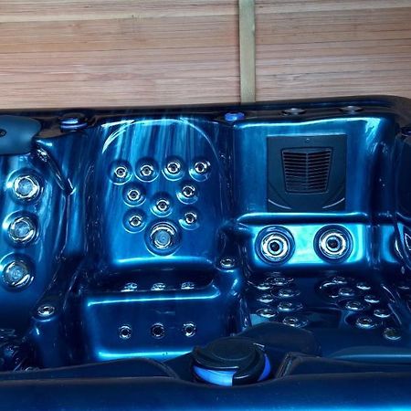 Roulotte Acces Privatif Spa Pauilhac Bagian luar foto